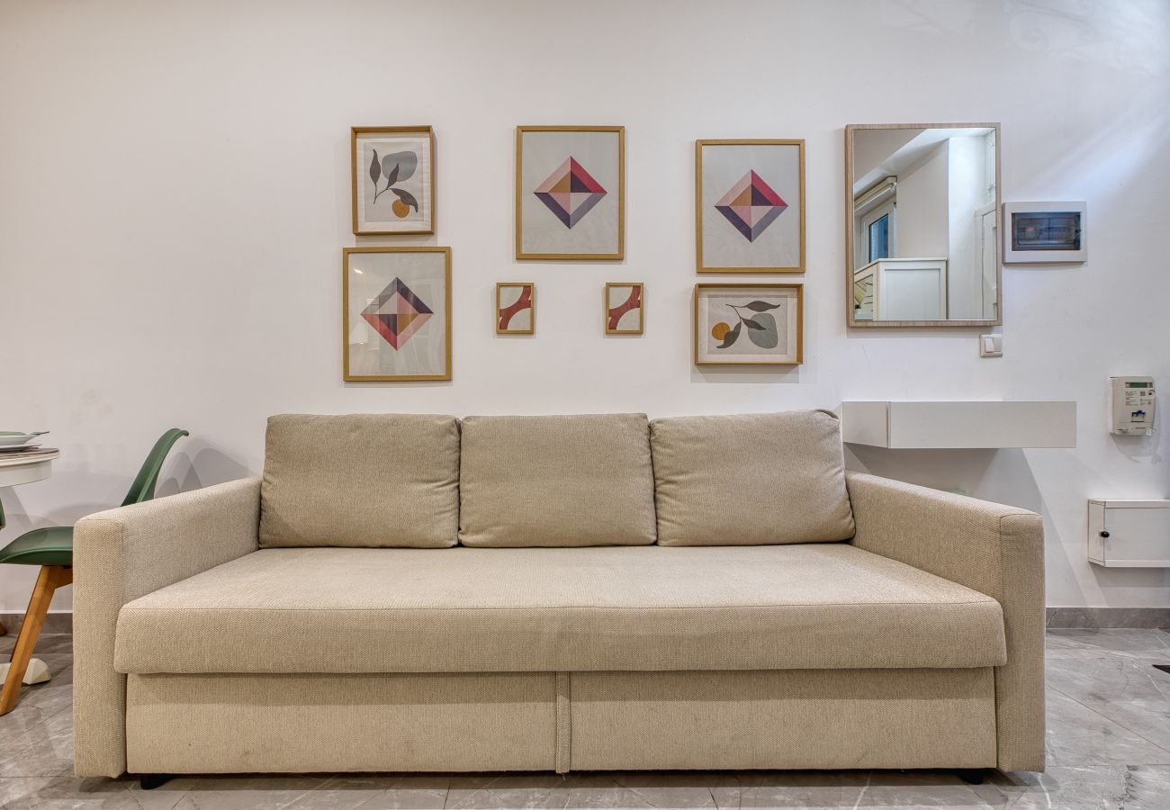 House in Hamrun - Luxury maisonette with yard in central Malta RIAN1-1