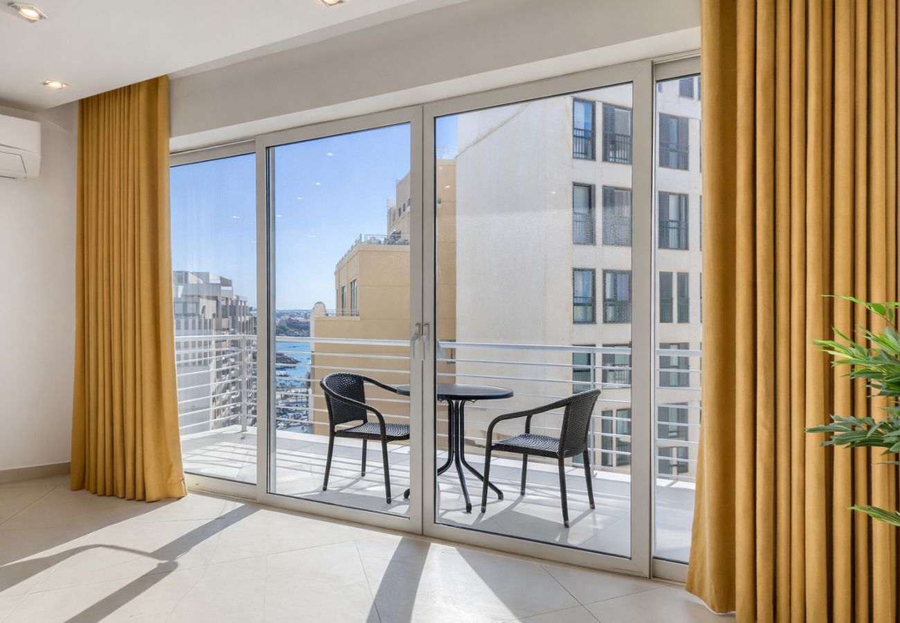 Apartment in Sliema - Luxury 2 bedroom apartment near seafront YHAI1-2