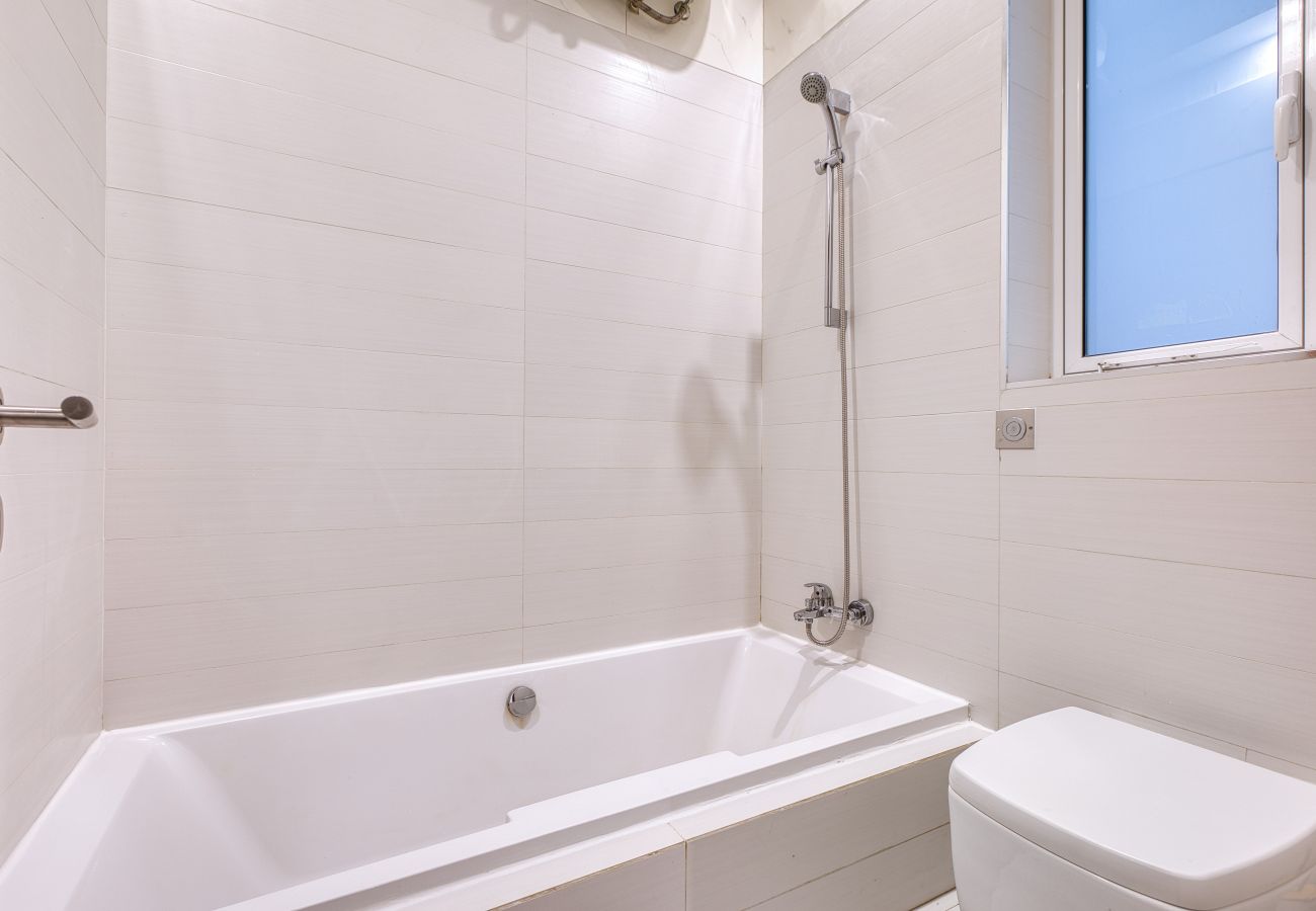 Apartment in Sliema - Luxury 2 bedroom apartment near seafront YHAI1-2