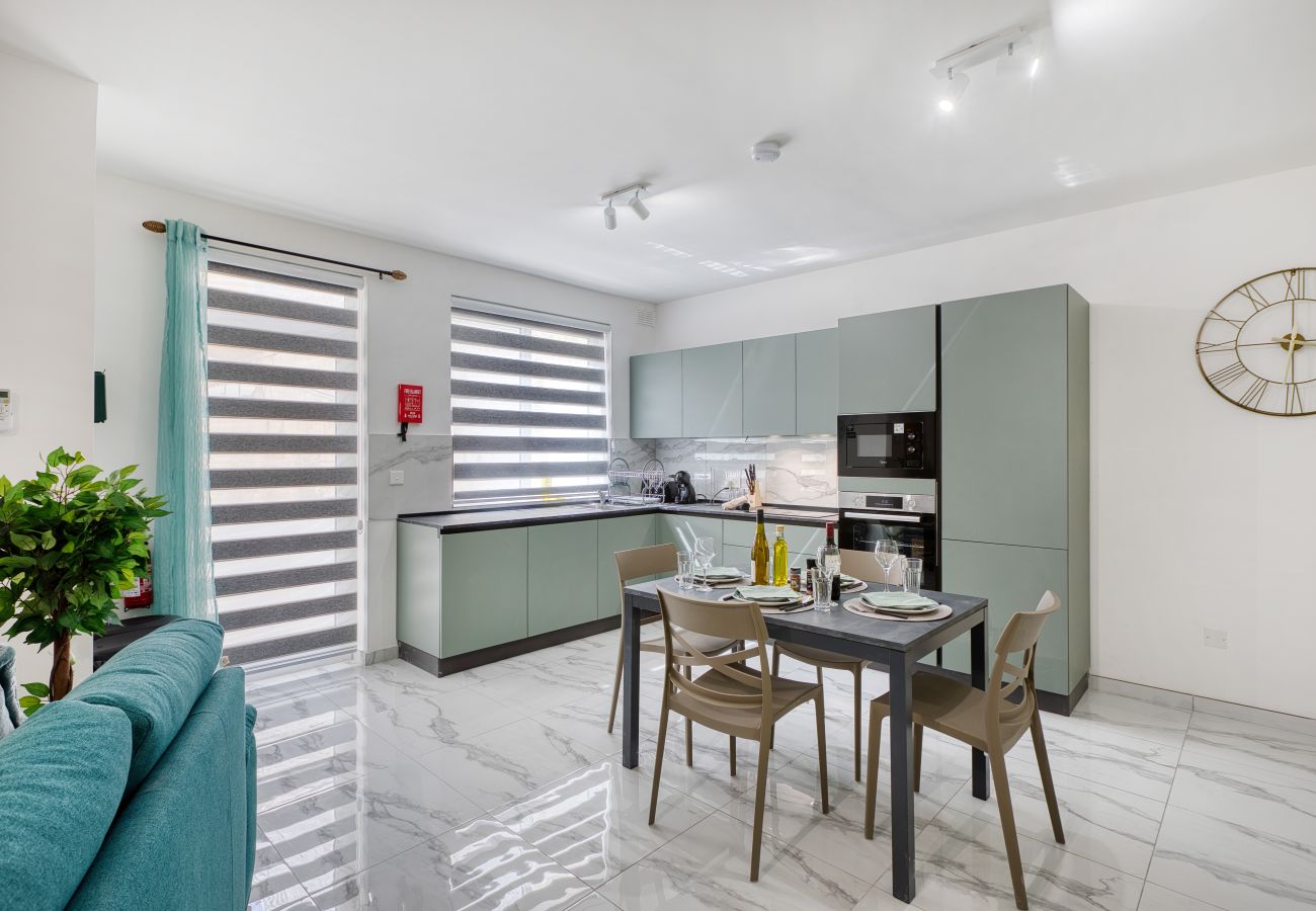 Apartment in San Gwann - Stylish and bright 2 bedroom with balcony DCAR1-1