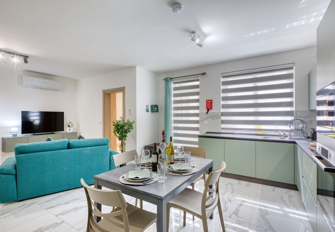 Apartment in San Gwann - Stylish and bright 2 bedroom with balcony DCAR1-1