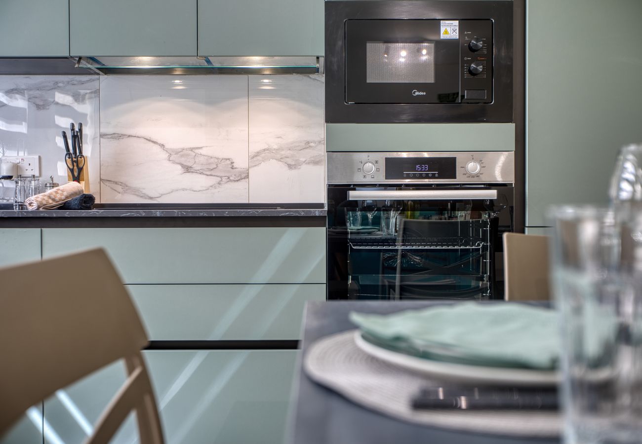 Apartment in San Gwann - Stylish and bright 2 bedroom with balcony DCAR1-1