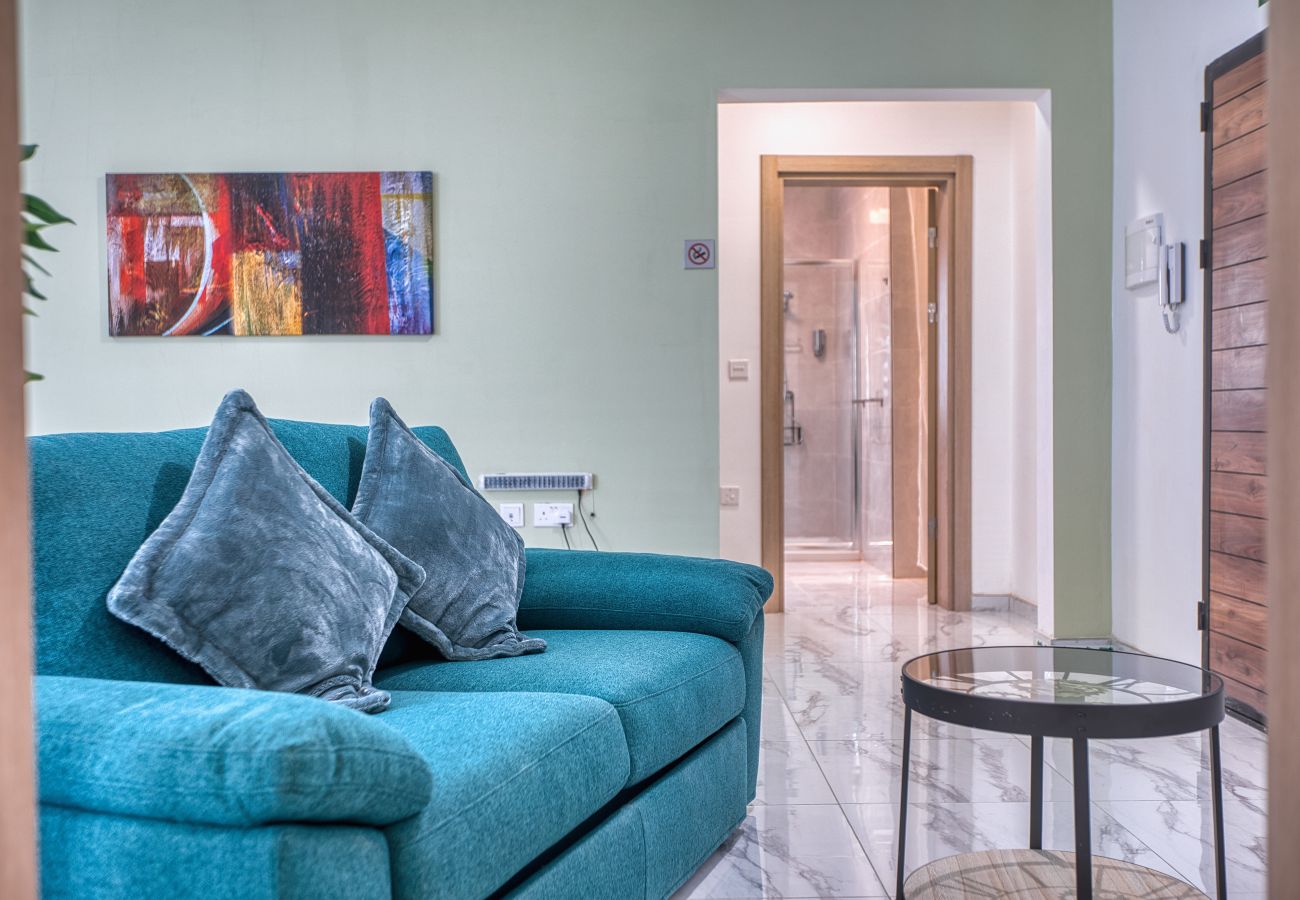 Apartment in San Gwann - Stylish and bright 2 bedroom with balcony DCAR1-1