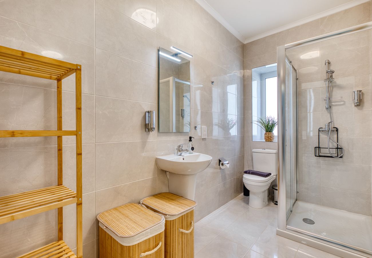 Apartment in San Gwann - Stylish and bright 2 bedroom with balcony DCAR1-1