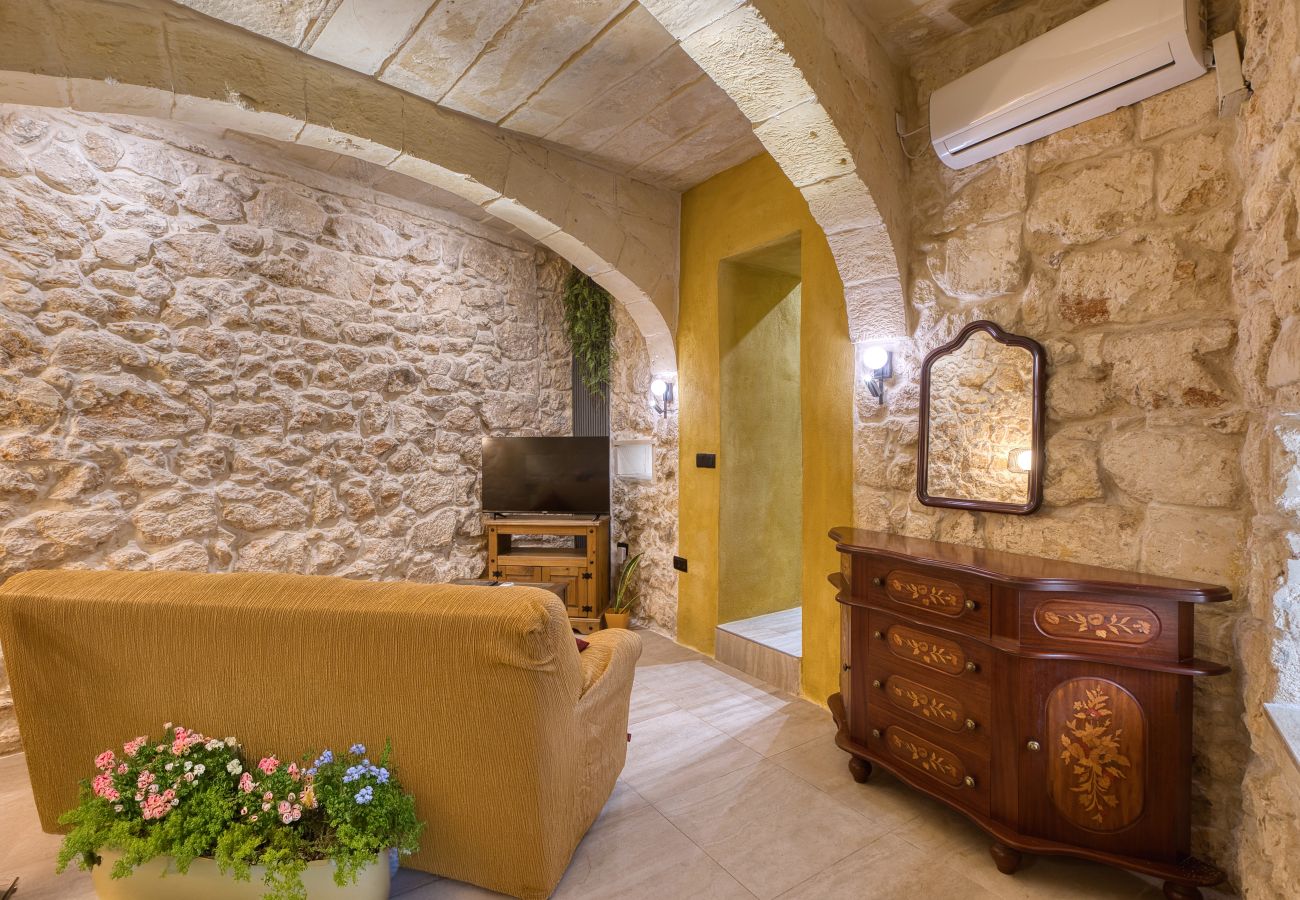 House in Rabat - Beautiful traditional house in Rabat AMUS1-1