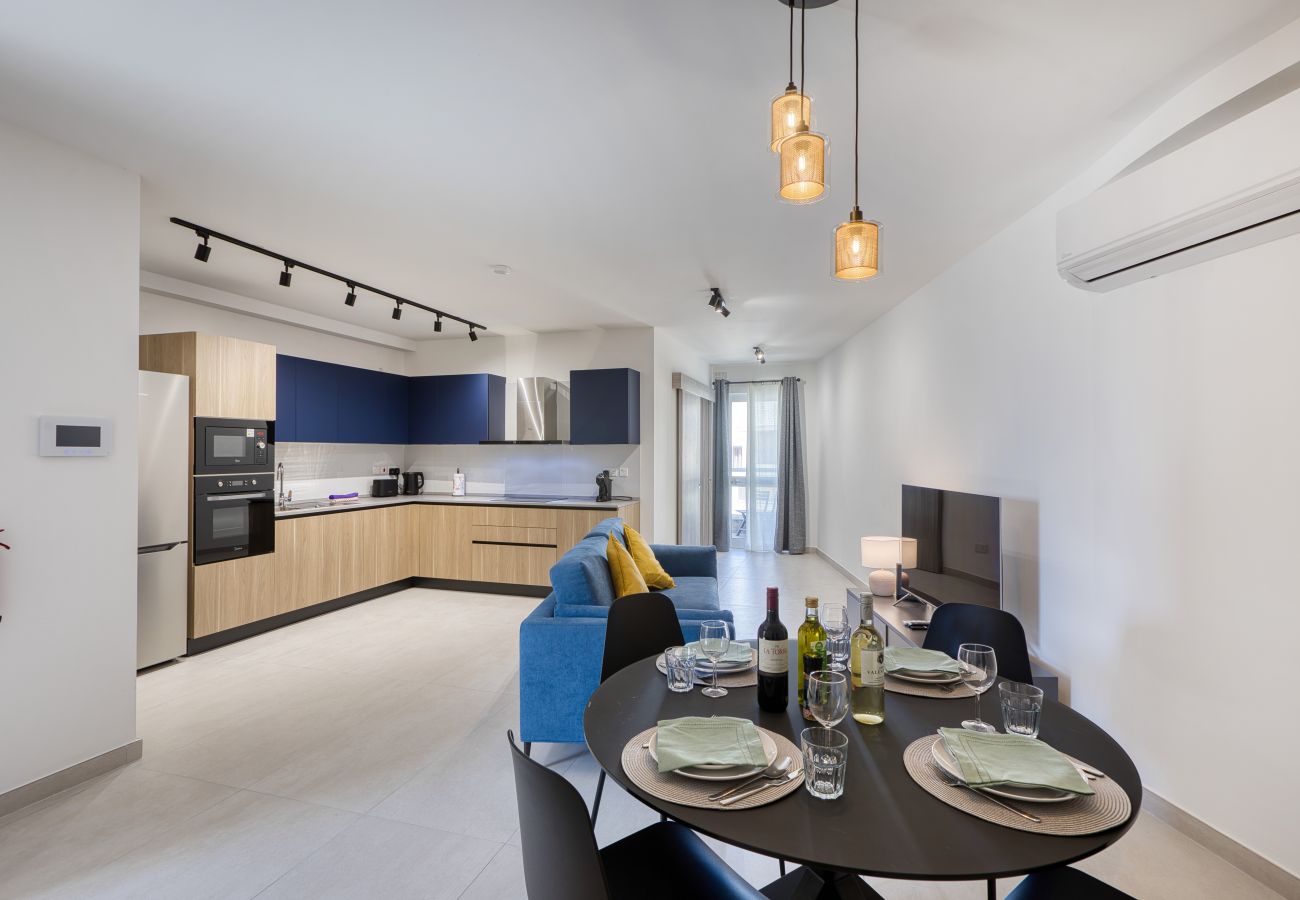 Apartment in St. Paul’s Bay - Modern Seaview Apartment with Balcony PABE1-1