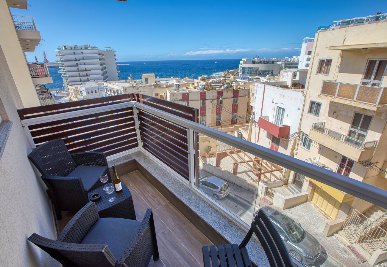 Apartment in St. Paul’s Bay - Modern Seaview Apartment with Balcony PABE1-1