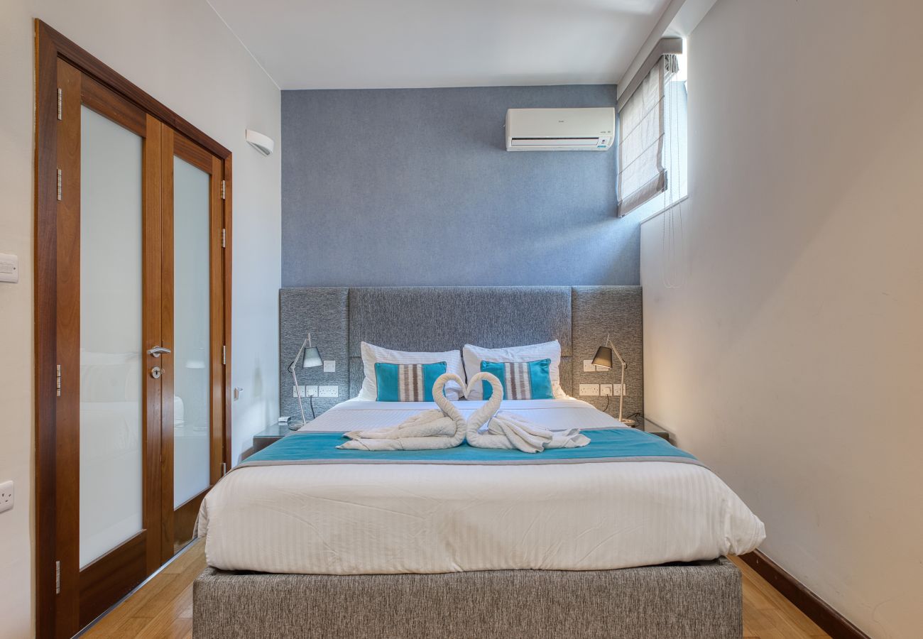 Apartment in Sliema - Modern studio with shared roof terrace GOTWN3