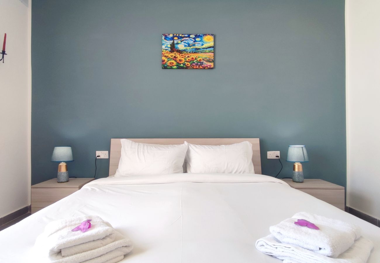 Apartment in L-Għarb - Bright & spacious 2 bedroom flat, terrace GZ-YPIZ1-1