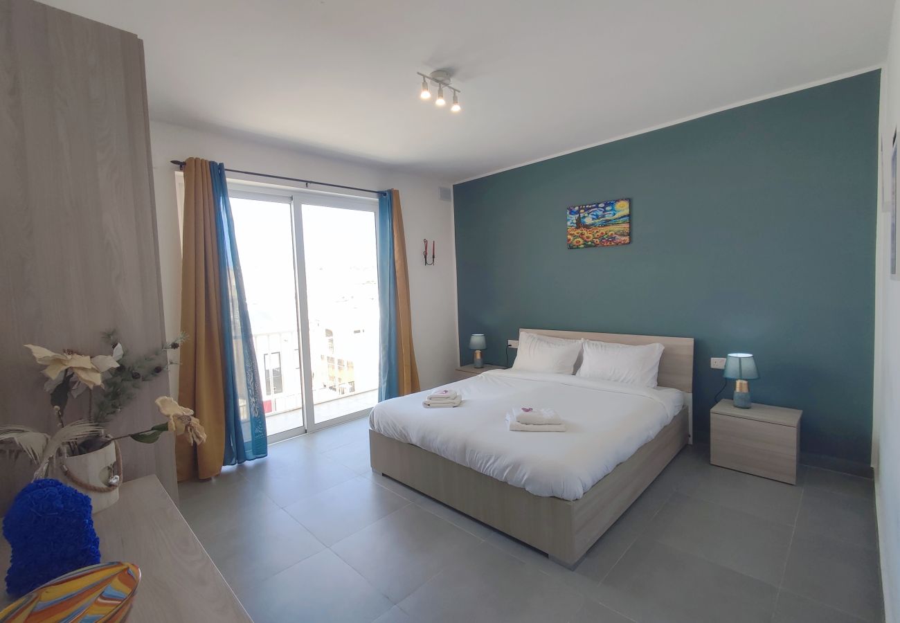 Apartment in L-Għarb - Bright & spacious 2 bedroom flat, terrace GZ-YPIZ1-1