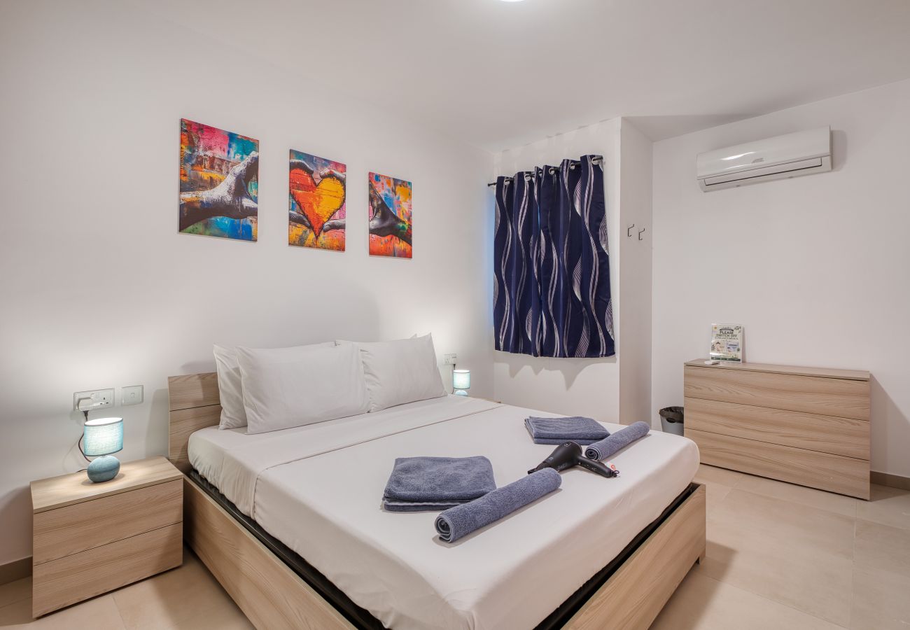 Apartment in St. Paul’s Bay - Bright & luxury apartment with 2 balconies JVEL1-1