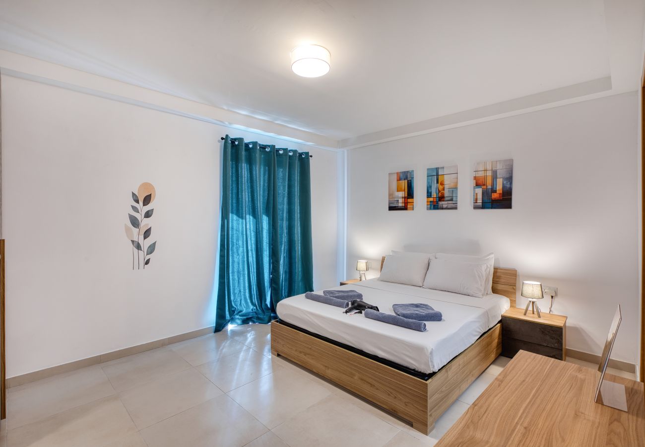 Apartment in St. Paul’s Bay - Large & stylish apartment with 2 balconies JVEL1-2