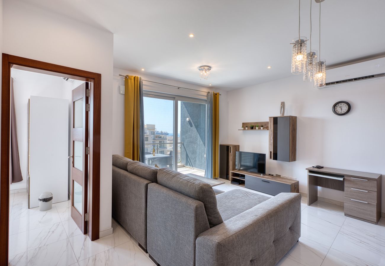 Apartment in Marsaxlokk - Spacious & bright 3 bedroom with balcony KDEB1-1