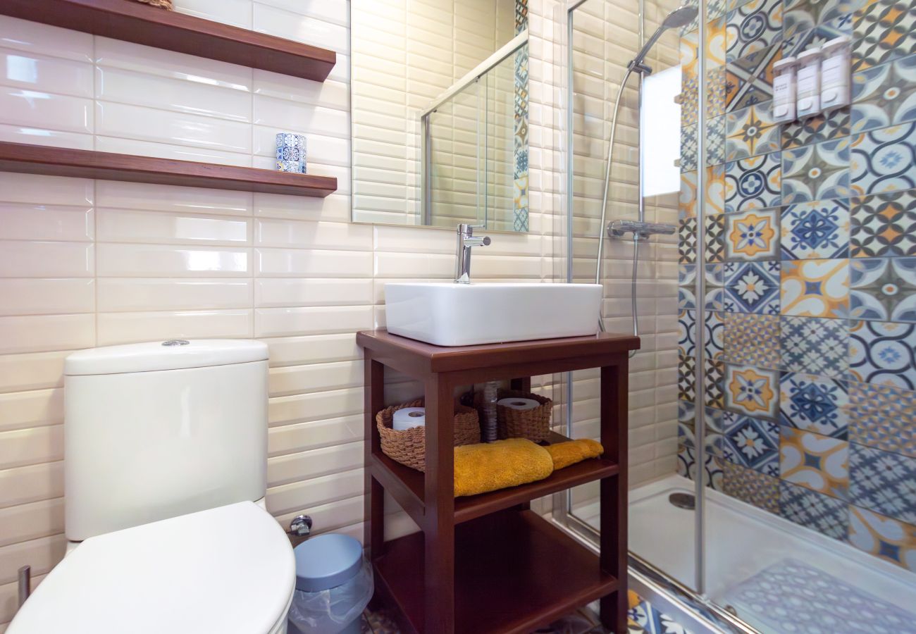 House in Birgu - Stylish traditional house with sun terrace TELL1-1