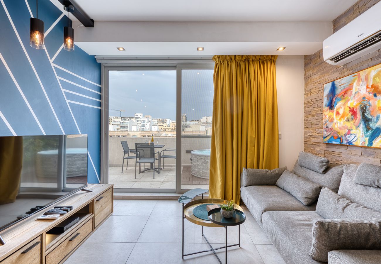 Apartment in Msida - Beautiful penthouse with terrace & jacuzzi WVID1-2